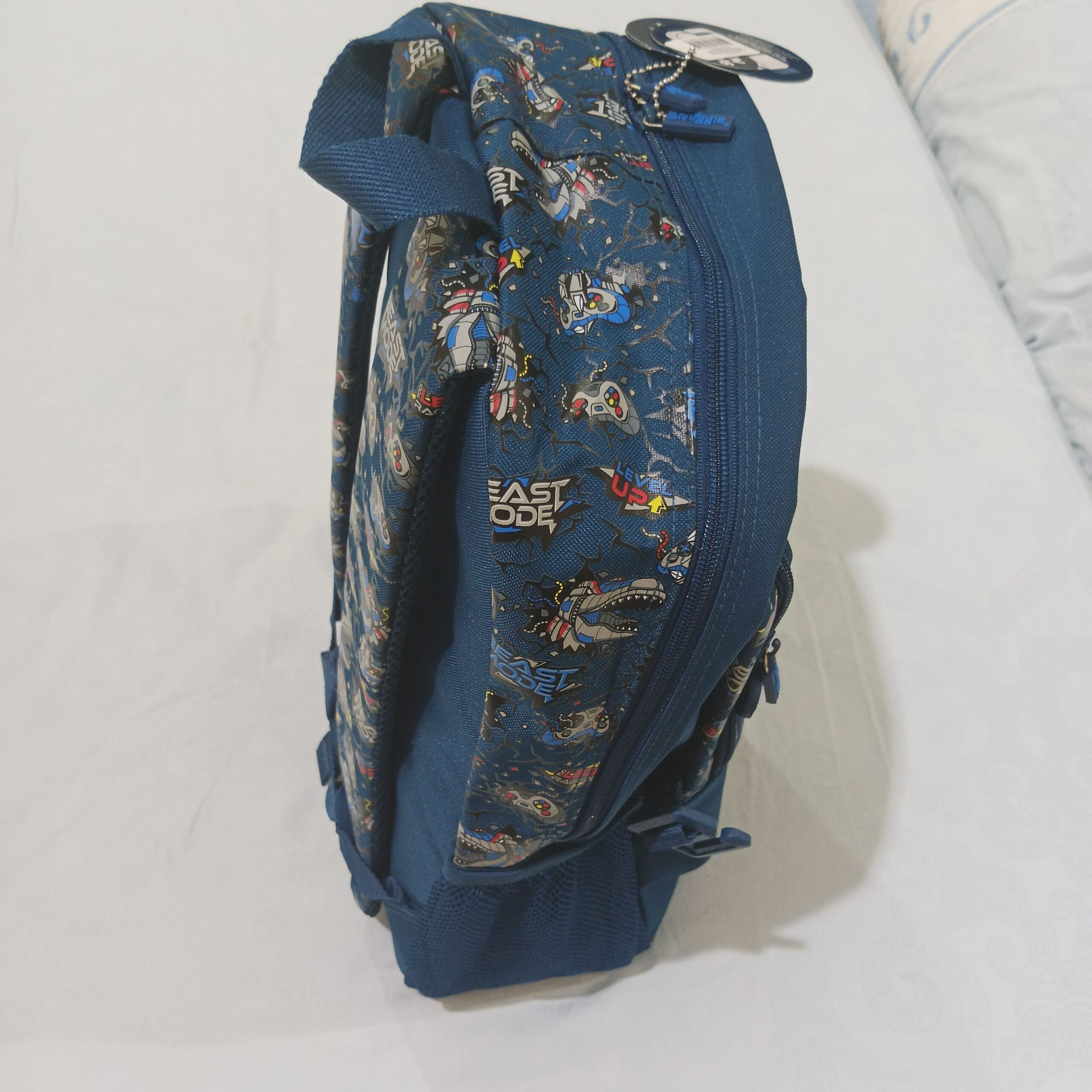 Tas Ransel anak "Smiggle Fly High Classic Attach Backpack Beast Mode" Warna Navy Blue Motif Dino Gaming! - Gambar 2